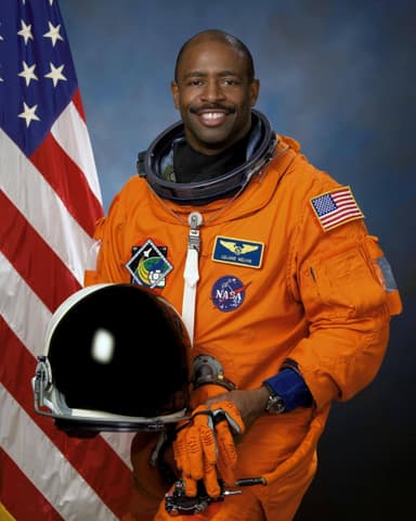Leland D. Melvin